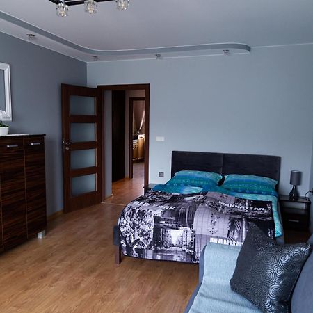 Apartament Rynek 10 Ostrowiec Swietokrzyski Ngoại thất bức ảnh