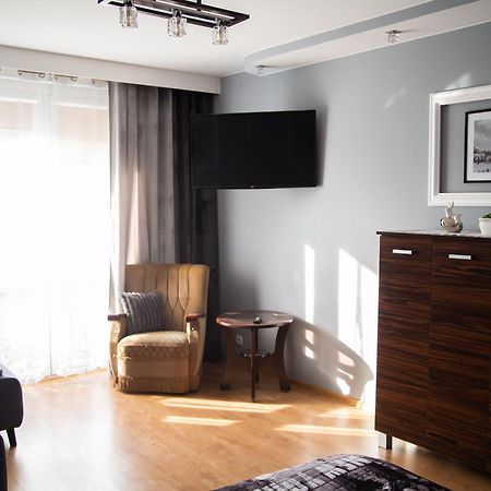 Apartament Rynek 10 Ostrowiec Swietokrzyski Ngoại thất bức ảnh