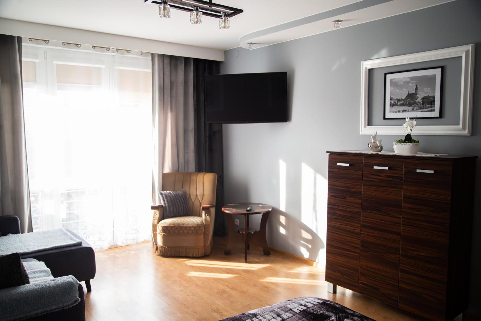 Apartament Rynek 10 Ostrowiec Swietokrzyski Ngoại thất bức ảnh